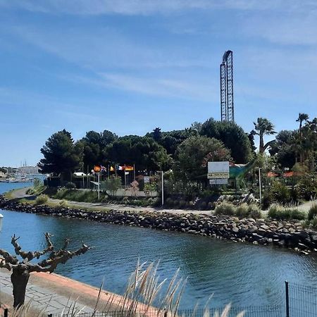 Appartement Situe Au Cap D'Agde Proche Plage Kültér fotó